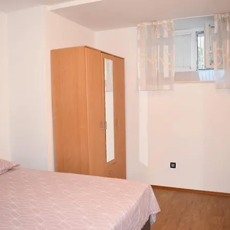 City Center Apartment 4 People * Split