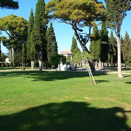 Daire City Center Apartment 4 People