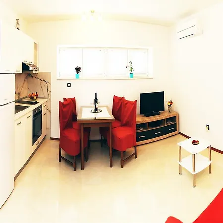 City Center Apartment 4 People