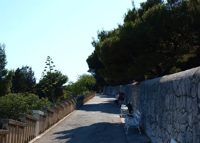 Center 4 People Appartement Split